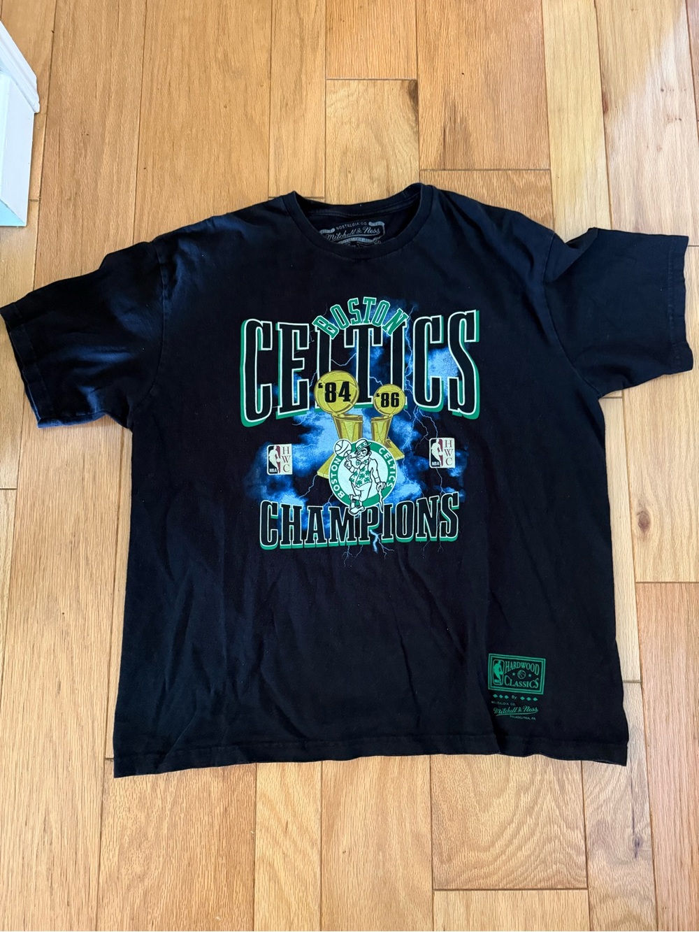 Mitchell & Ness Black Boston Celtics 'Champions' Short Sleeve Tee